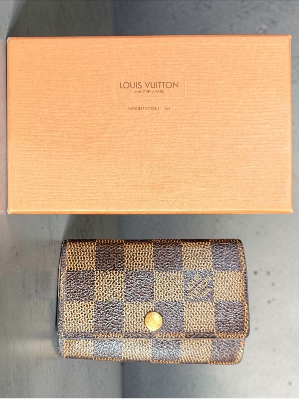 Louis Vuitton Damier Ebene Multicles 6 Key Holder N62630 2004 Vintage w Box